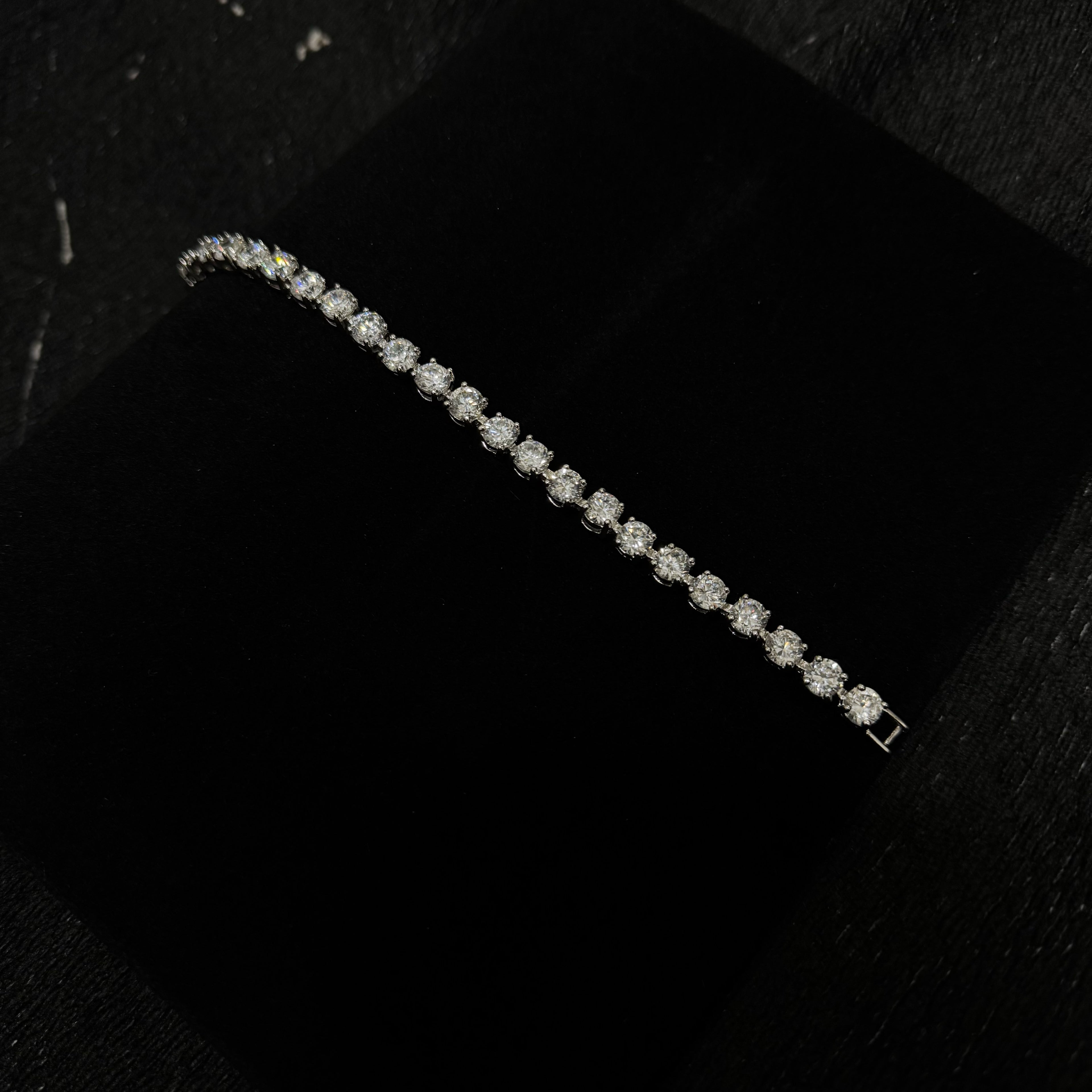 06 cubic silver bracelet