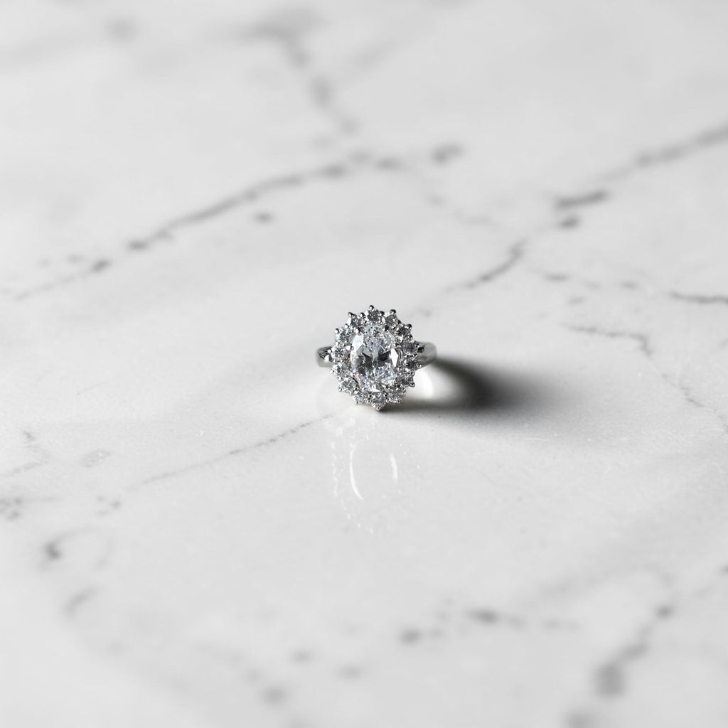 Silver sunflower cubic ring