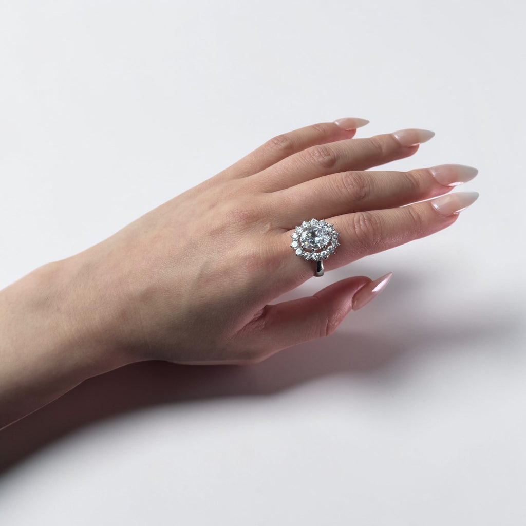 Silver sunflower cubic ring